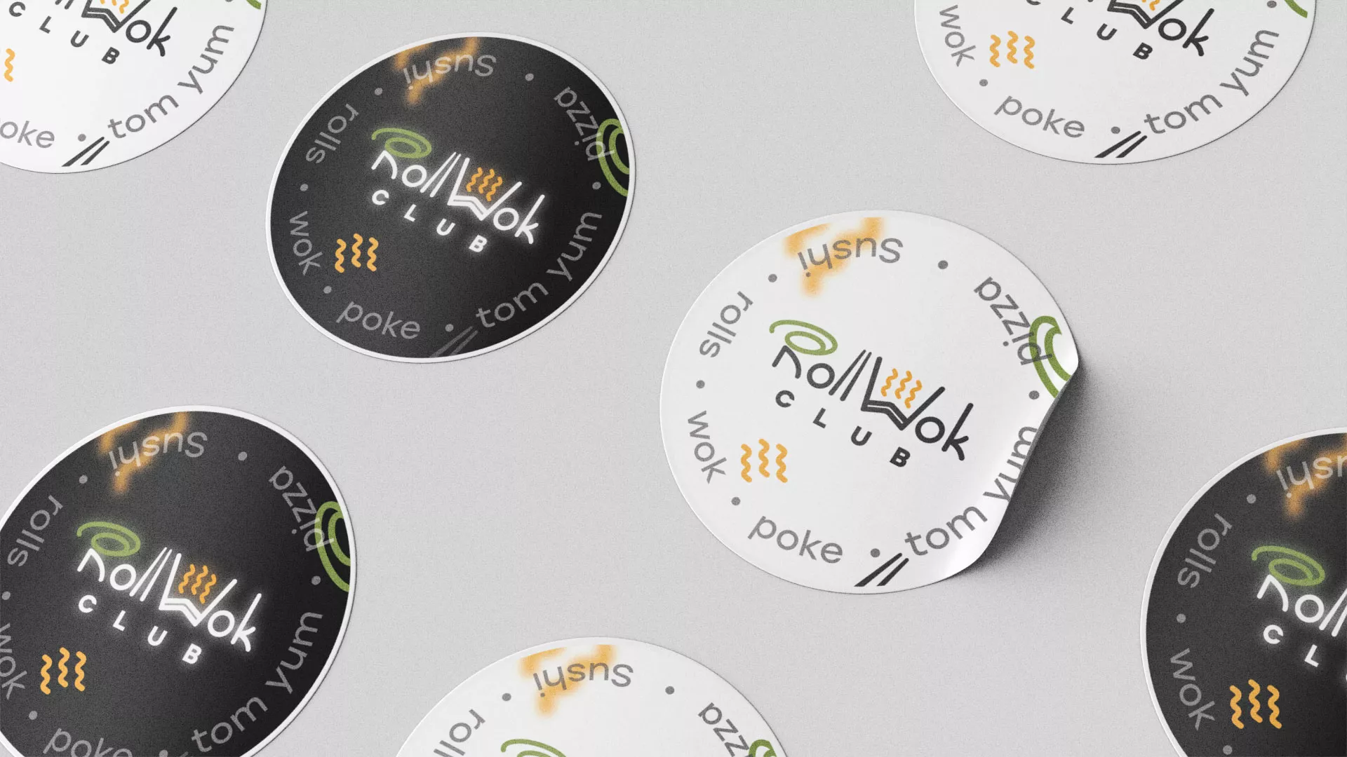 Разработка наклеек для суши-бара «Roll Wok Club» в Георгиевске