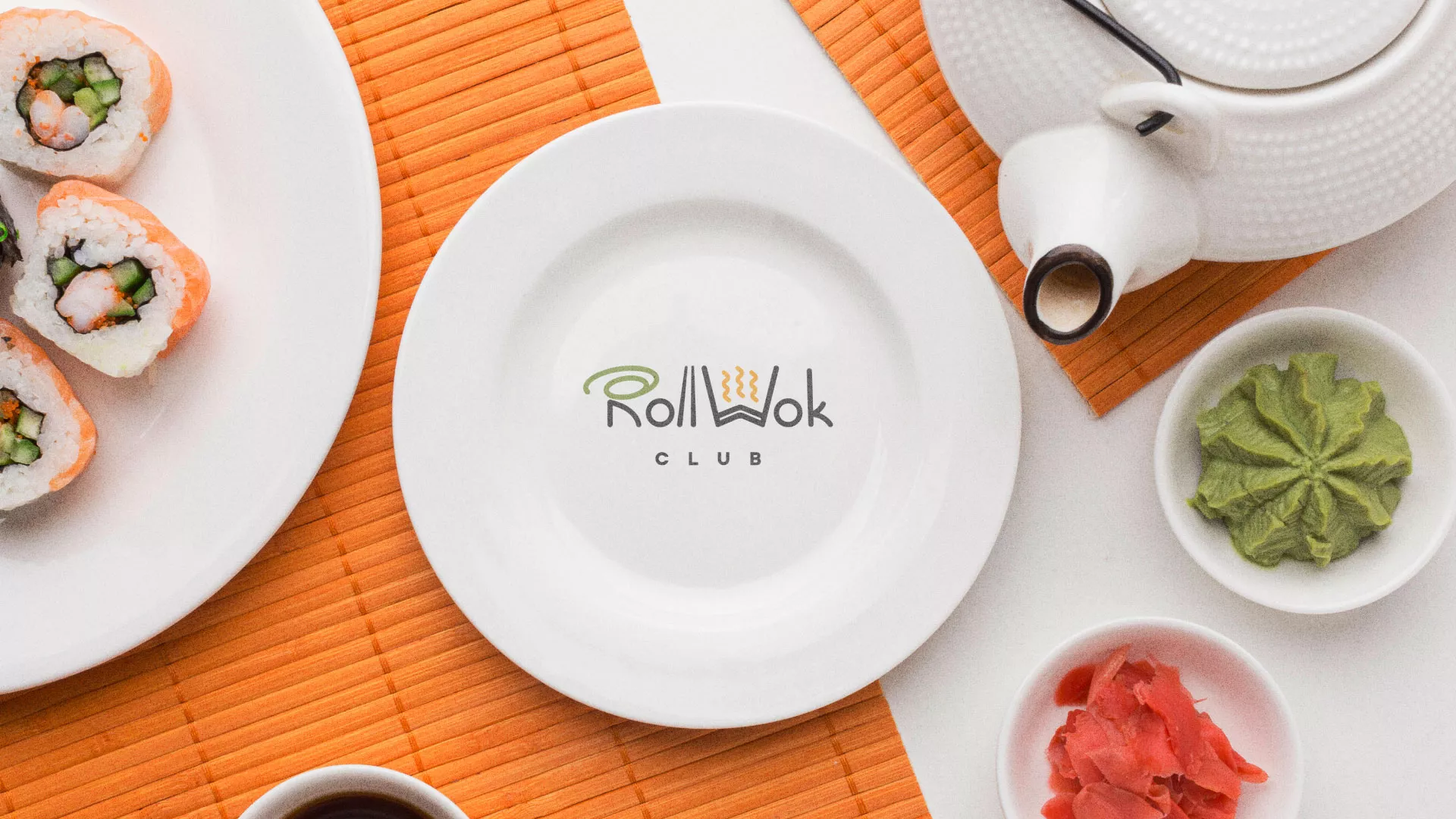 Разработка логотипа и фирменного стиля в Георгиевске для суши-бара «Roll Wok Club» Разработка логотипа и фирменного стиля в Георгиевске для суши-бара «Roll Wok Club»